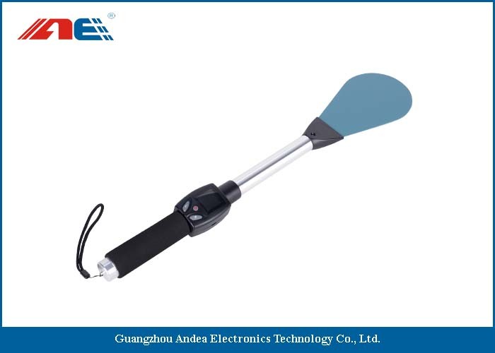 China Medium Range RFID Handheld Reader , Bluetooth RFID Reader WiFi Communication wholesale