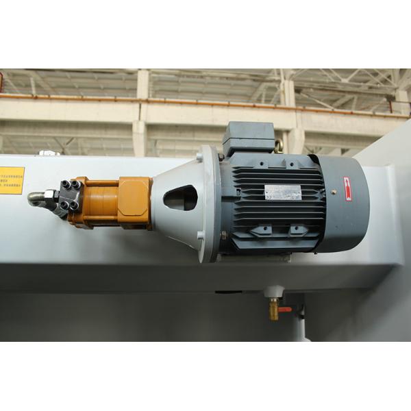 8mm CNC Sheet Metal Hydraulic Shear Cutting Machine 3200Mm