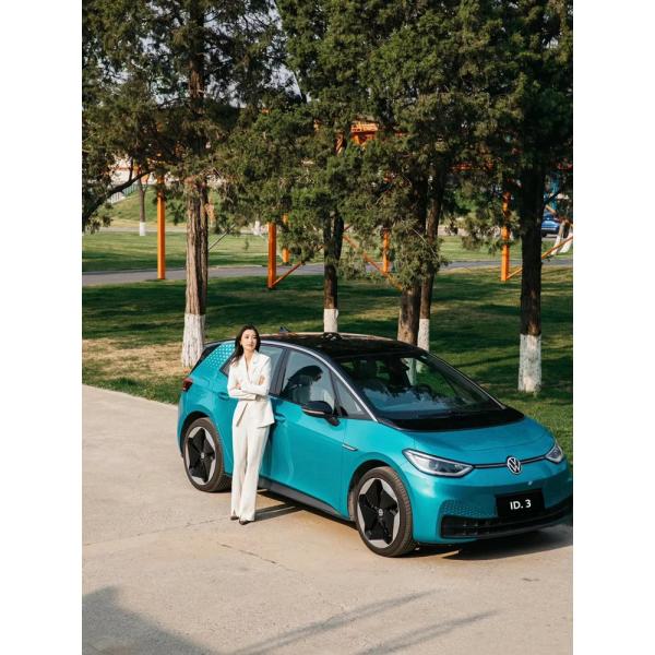 Electric Motor 2024 VW ID3 Pure Electric Car with 170 Horsepower and 5-Door 5-Seat Hatchback Body Structure Direct