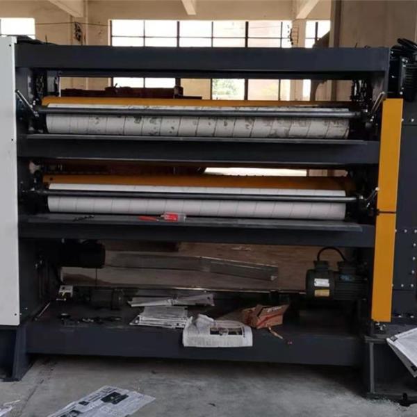 Double NC Cutter Helical Knives Corrugated Cardboard Production Line