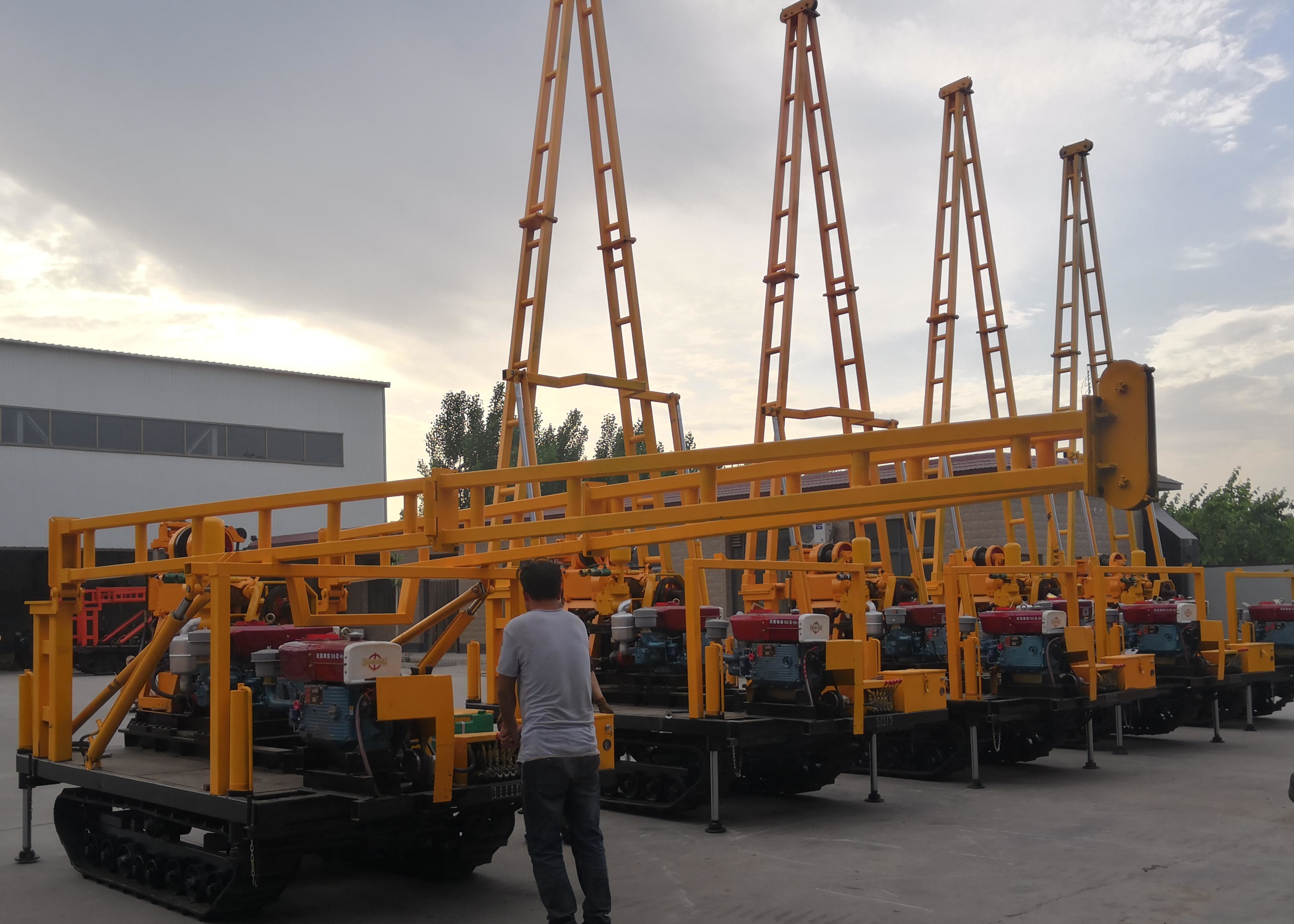 China Geotechnical 300mm 200m Soil Testing Drilling Rig wholesale