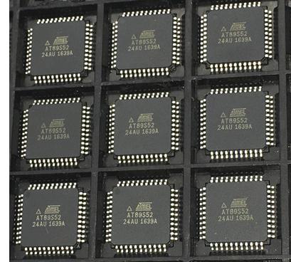 Atmel Atsam3s1cb-Aur Microcontroller Qip Ic Regulator Chips Electronic Components Integrated Circuits ATSAM3S1CB-AUR