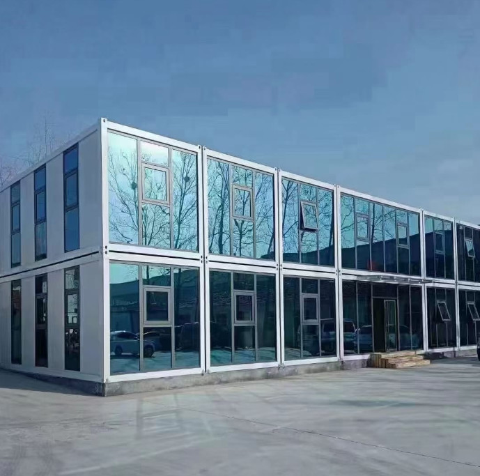 China Prefabricated Container Homes 20ft 40ft Prefab Modular Steel Container Homes wholesale