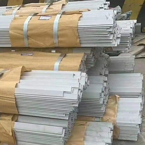 ASTM A276 Grade 201 304 316L Stainless Steel Angle Bar 30*30 - 200*200 Hot Rolled Angle Bar