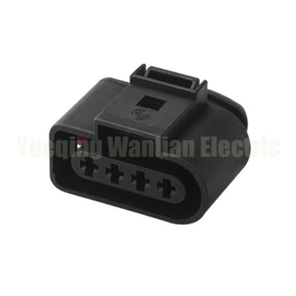 1J0973724 638245-1 42122100 1J0 973 724 42034400 Auto Waterproof Connector Ignition Coil Plug