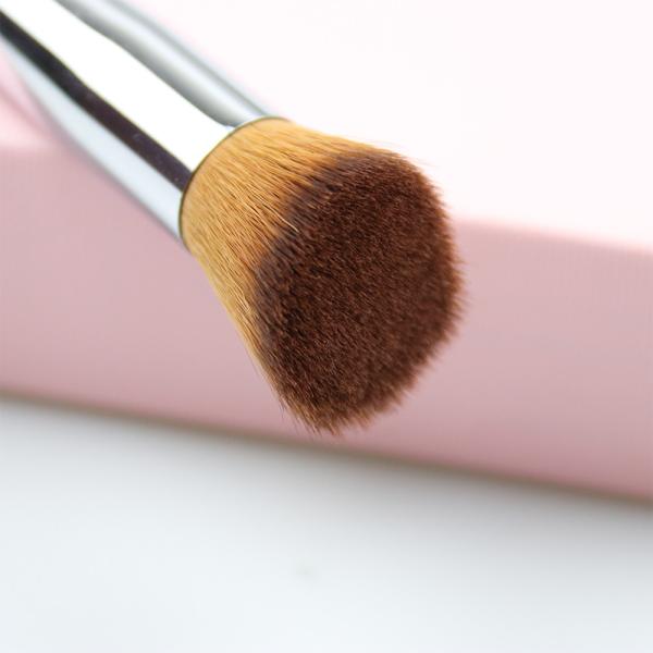 Contour And Blush Bronzer Foundation Makeup Brush Synthetic Hair