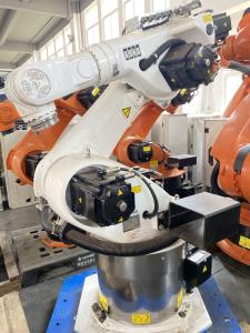 China KUKA KR60 HA-CR Clean Board Palletizing Robot wholesale