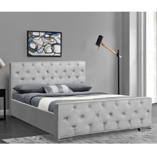 Tufted Velvet Upholstered Wood Frame Bed Wtih Cristal Button Headboard