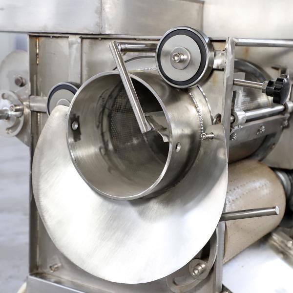 Motor Meat Processing Machinery 1100mm Meat Deboning Machine