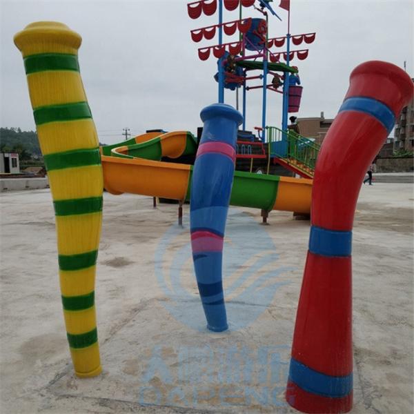 Adventure Park Rain Splash Pad Toys Fiberglass Column Fountain Spray Set