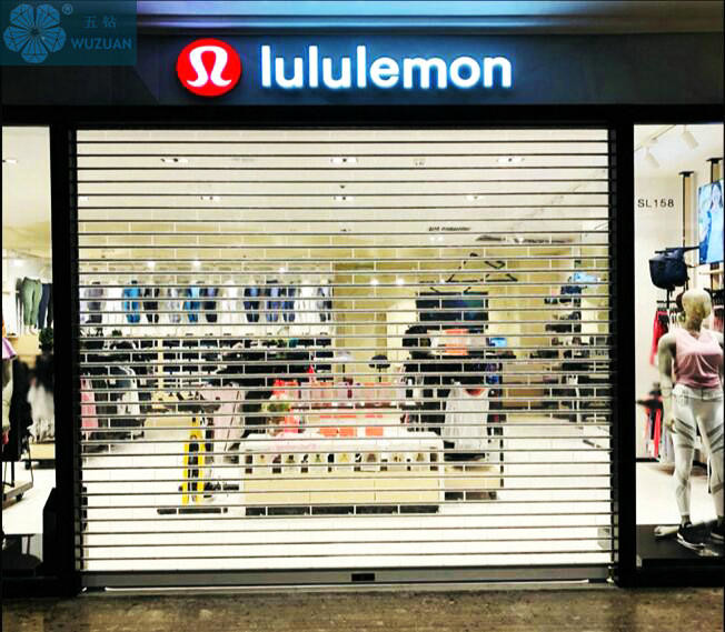 China Crystal Slats 4m Wide 3m High Clear Roller Shutters wholesale