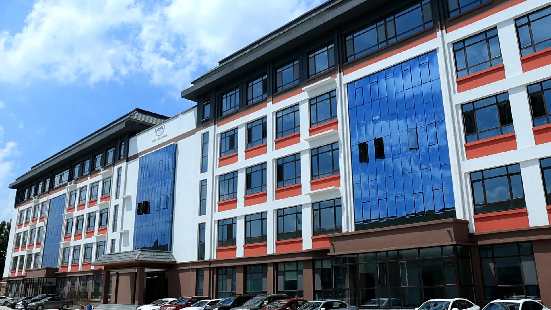 Focus Brand The Automatic Heat Shrinkable Packaging Machine