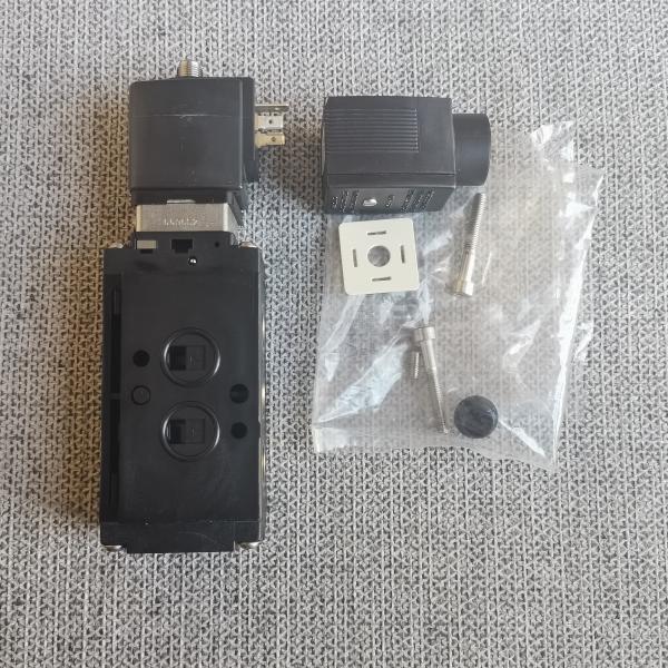 BURKERT 6519 series 296489 pilot operated solenoid valve 5/2&3/2 universal 24VDC/2W/2.3W