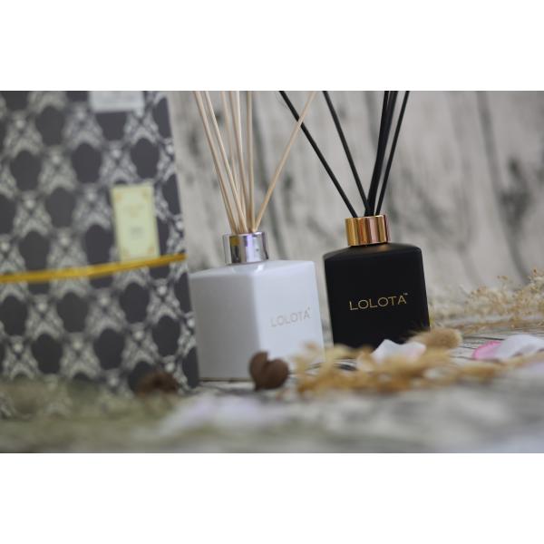 Black Gold Candle And Diffuser Gift Set / Luxury Aromatherapy Reed Diffuser Set