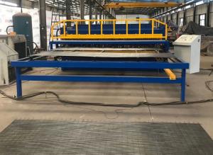 China Separate Control Anti Climb 6m Wire Fence Making Machine wholesale