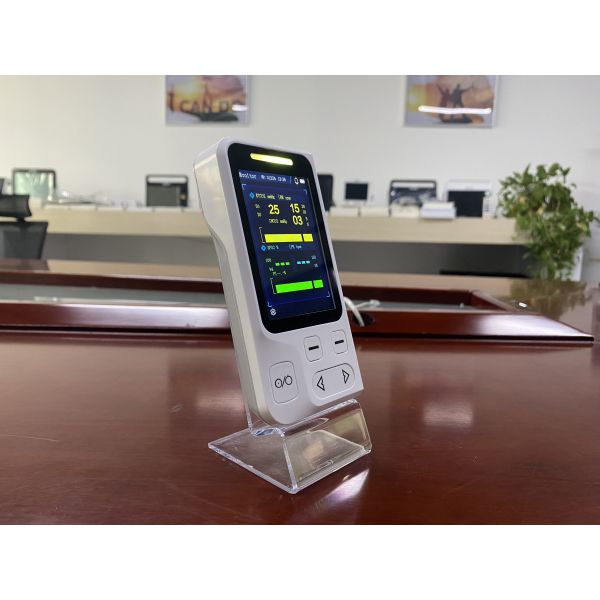 Veterinary Handheld Vital Signs Monitor 3.5 Inch TFT LCD Screen With EtCO2 And SPO2