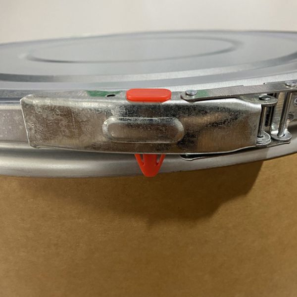 3.5cm High Green Plastic Drum Latches – Leak-Proof Sealing Clips For Chemical & Storage Barrels