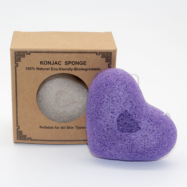 Beige Natural Konjac Facial Cleansing Sponge Eco Friendly Heart Bath Sponge