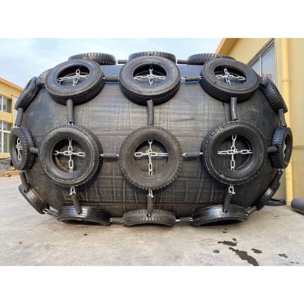 Marine Rubber Pneumatic Fenders For Ships BV Certificated Tyre Net