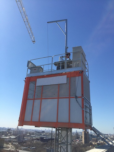 SC200 Single Cage 96m/Min Exterior Construction Elevator For Material Lift