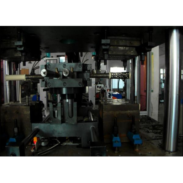 120t Automatic Injection Moulding Machine 2 Colors 2 Cavities For Bicycle Handle Bar Grips