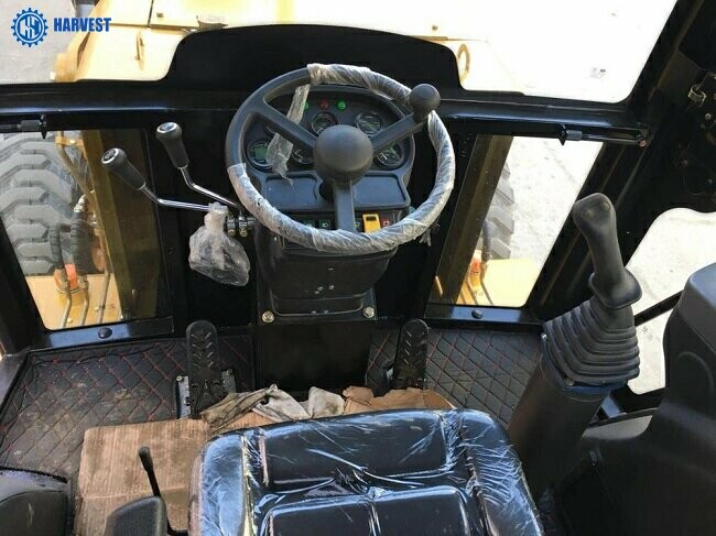 4WD 102HP Engine SAM388 2.5ton Backhoe Loader Machine 0.3m3 Backhoe for Kenya