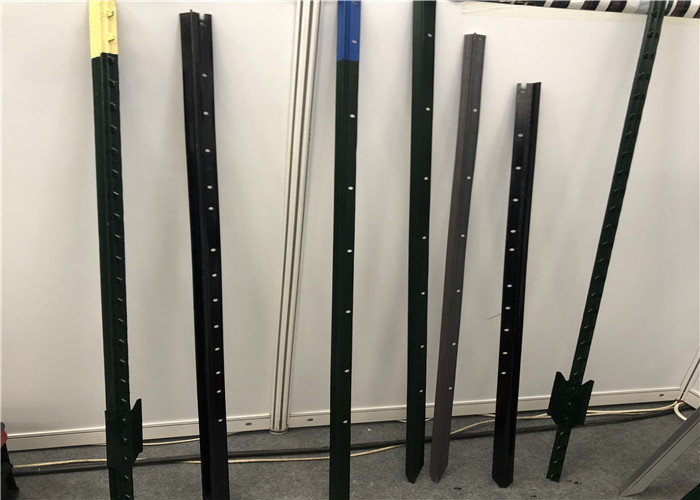 China T Post Farm Fence Post Barbed Wire Cattle Fence Pvc Coated Fence Post wholesale