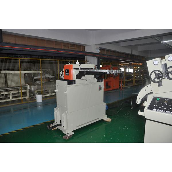 PLC Control Box Servo Zig Zag Feeder RNC-600F-300P For 600mm Coil Metal Sheet