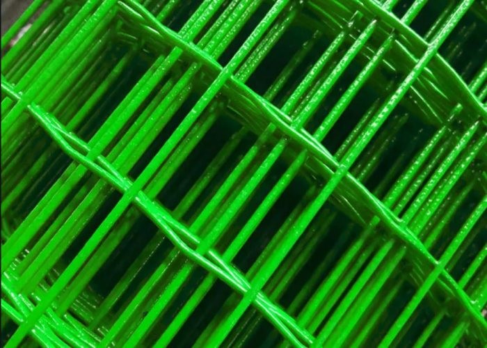 China Guarding Galvanized Wire Fence Roll 50mm X 50mm wholesale