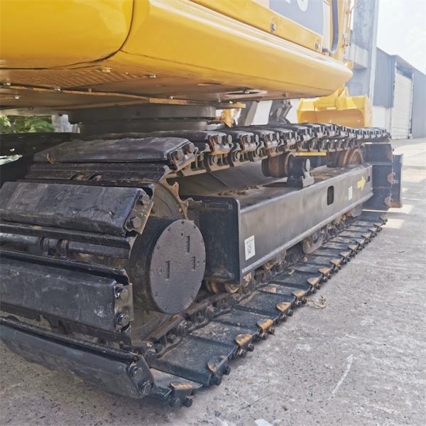 Used Komatsu PC 70 8 Excavator in Japan with 0.3 m3 Bucket Capacity and Good Health