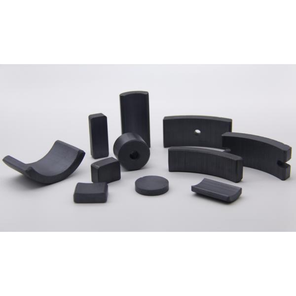 High Temperature Permanent Magnet Ferrite With High Coercivity W007C