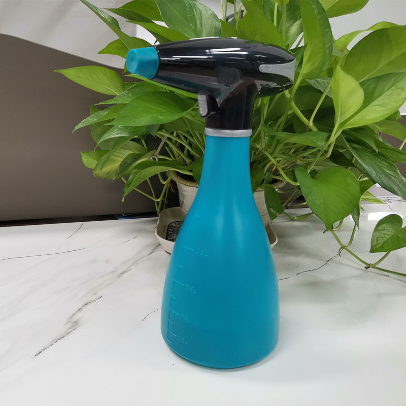 China Outdoor PP Automatic Garden Sprayer 1000ML Electric Handheld wholesale