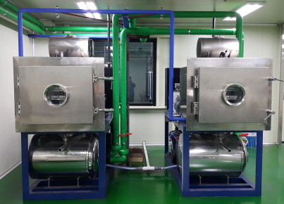 China CE Certificated Vacuum Drying Machine , Vacuum Virtis Freeze Dryer / Lypholizer wholesale