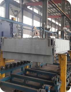 40ft Dry CSC Certified Container with Roller Shutter Doors and Internal Dimensions of 12.032 x 2.352 x 2.695 m