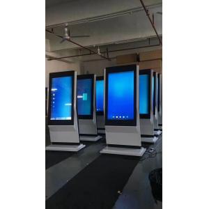 AC110V 350nits Interactive Touch Digital Signage For Cinemas Malls