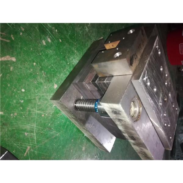 Customized Precision Progressive Sheet Metal Dies Witch / Sockets Contactor Plug Pins