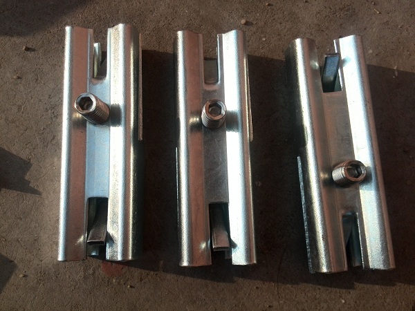 Carbon Steel Single Screw Splice Locks For Connecting Tubular Handrails
