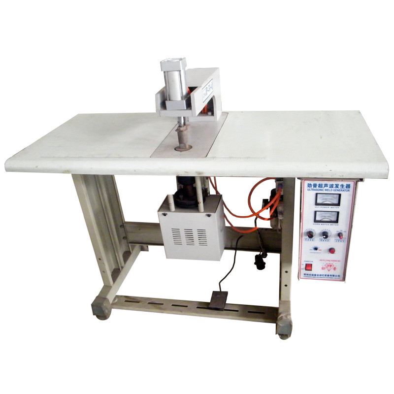 China Multi Station Mask Edge Pressing Machine Strong Stability Exquisite Structure wholesale