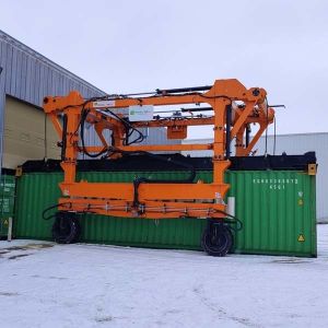 Straddle Carrier 35t