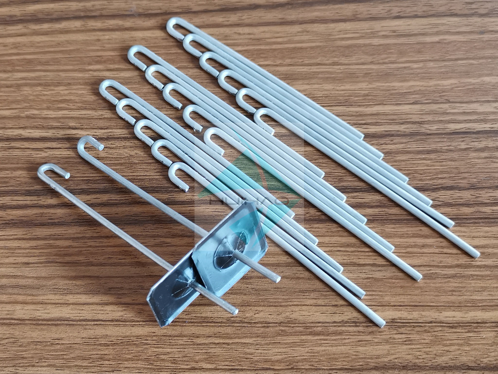 Fixing Iso9001-2015 Phosphating Solar Panel Bird Deterrent Clips