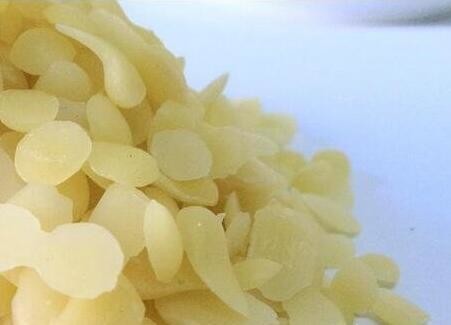 Buy cheap Cosmetic Grade Beeswax Homemade Beeswax Lip Balm from wholesalers