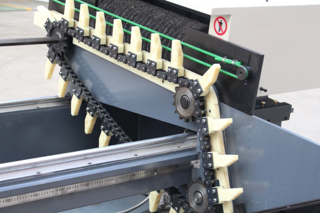 Customized Capable Screw Bolt Deburring Machine Chamfering And Stamping