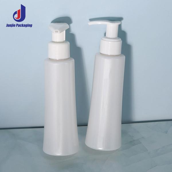 Matte Plastic Dispenser Bottle 120ml Square Foaming Facial Cleanser Bottle