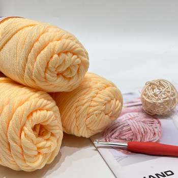 3.2NM 8 Ply Milk Cotton Yarn For Hand Knitting Bag Stockings