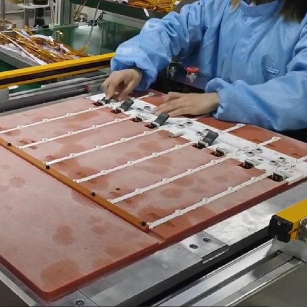 Full Automatic Custom Assembly Machine Smart Assembly Line Automation Equipment