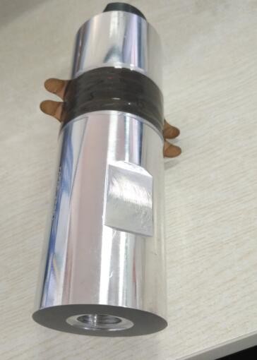 China 1500W 15K Ultrasonic Welding Transducer Plastic Project Welding ISO9001 wholesale