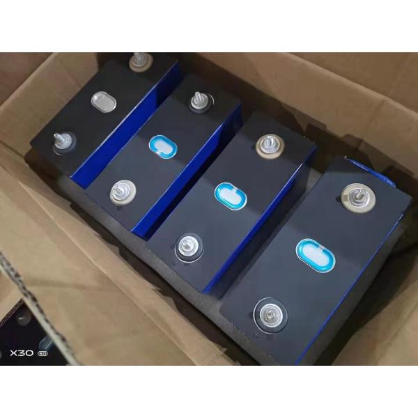 Grade A CALB 12v Lithium Ion Battery 177ah L300F177A 3V 3.2V Prismatic Cell For Solar