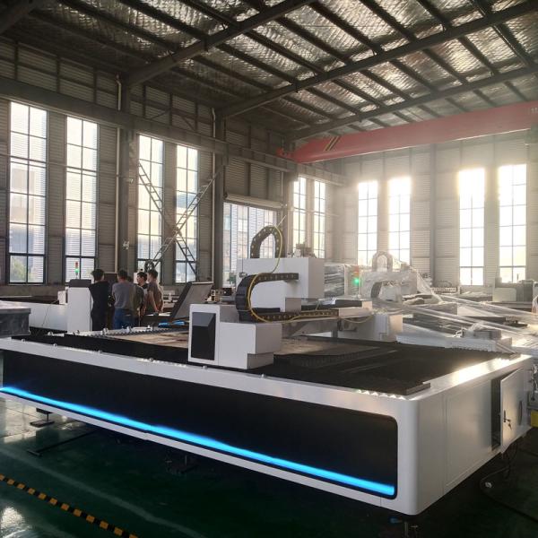 3000W Fiber Laser Cutting Machine 220V/380V 50Hz Two Tempering Process Water Cooling Power Supply