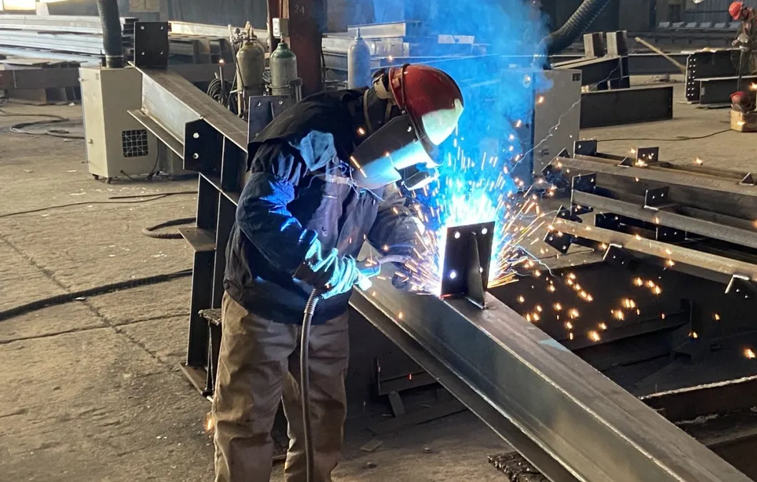 Modern Contemporary Modular Steel Container Dormitory Modern Portable Flat Pack