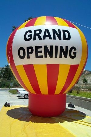 Customizable Giant PVC Inflatable Advertising Balloons For Advertisement